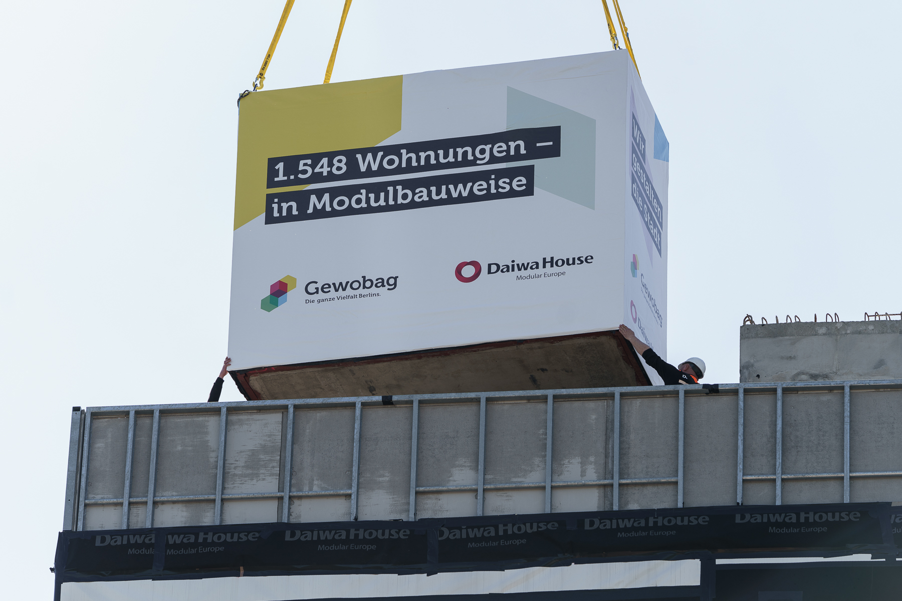 Daiwa House Modular Europe | Laatste module geplaatst voor project Landsberger Allee in Berlijn Laatste module geplaatst voor project Landsberger Allee in Berlijn